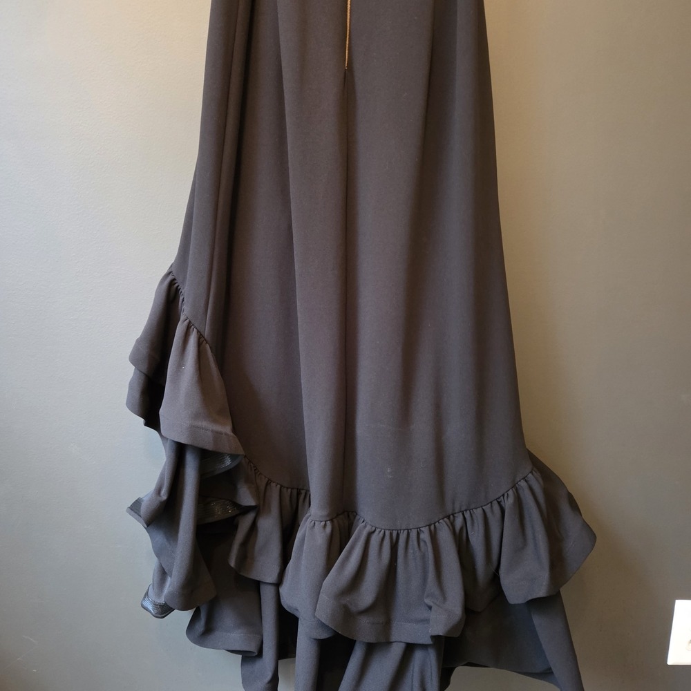 Betsy & Adam Women's Black Asymmetric Ruffle Gown Dress Plus Size 22W - Picture 6 of 7